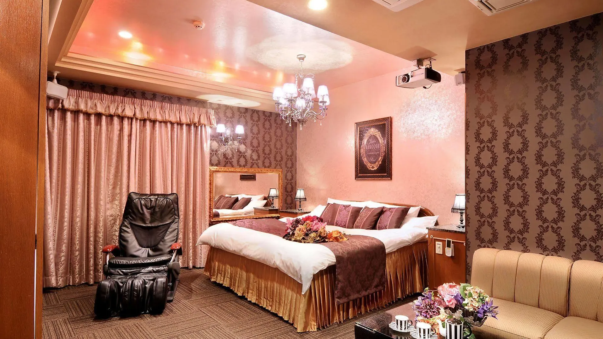 Hotel Chapel Cinderella (Adults Only) Киото 2*,